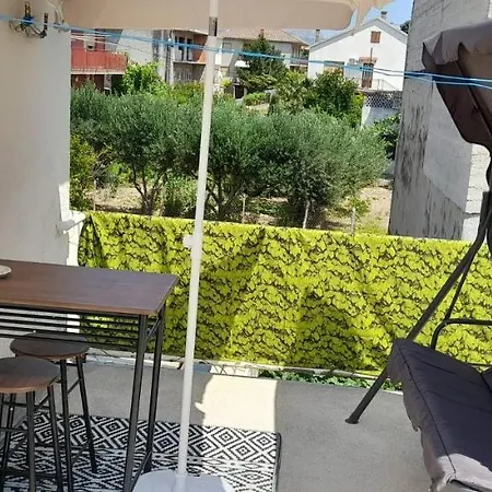 1 Appartement